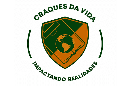 Logo do Craques da Vida com escudo verde e dourado mostrando campo de futebol, livro e globo terrestre, e os dizeres 'Craques da Vida — Impactando Realidades' ao redor.
